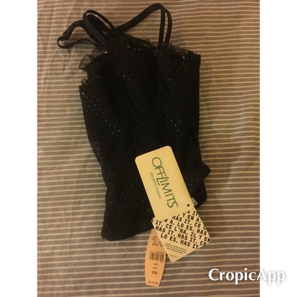 Off Limits Corset, Bra & G String set. Italy. - Picture 6 of 9